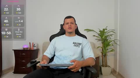 Snapshot of alex_tower chatting on 02.12.26 Alex Towers online show from 02.12.26