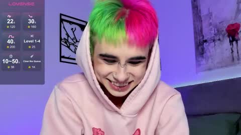 Snapshot of alex_valllley chatting on 09.21.25 Alex Valley online show from 09.21.25