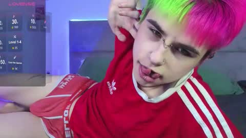 Snapshot of alex_valllley chatting on 10.17.25 Alex Valley online show from 10.17.25