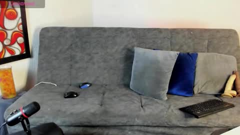 Alex Woll online show from 02.05.26