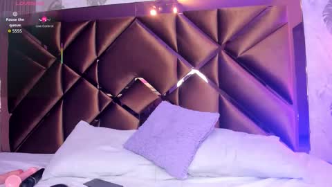 Snapshot of alexa_lynx1 chatting on 02.19.26 ALEXA online show from 02.19.26