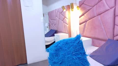 Alexandra online show from 06.18.26