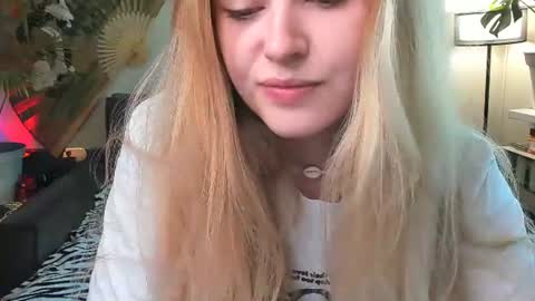 Snapshot of alexa_pirs chatting on 06.12.26 alexa_pirs online show from 06.12.26