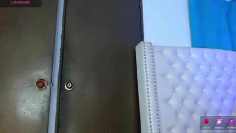   online show from 11.15.25