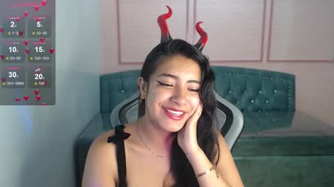 Alexandra online show from 10.18.25