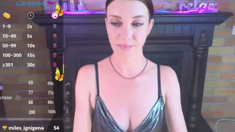 Snapshot of alexa_stoun chatting on 07.21.26 Alexa online show from 07.21.26