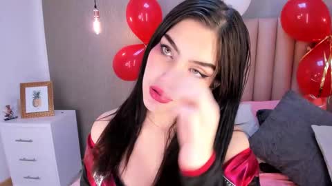 Alexa Thaylor online show from 02.24.25