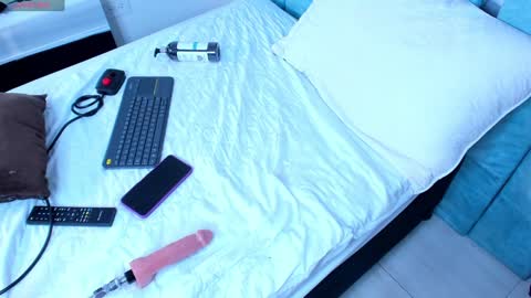 alexaa_small online show from 12.27.24