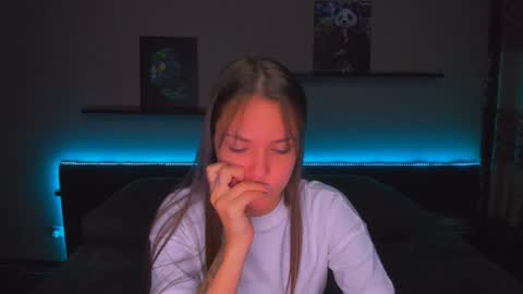 angel online show from 12.18.25