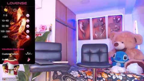 alexafoxxy01 online show from 11.06.25