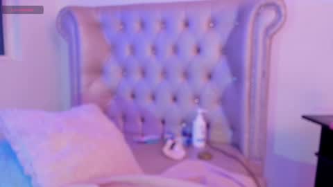 Snapshot of alexafoxy18 chatting on 02.09.25 ALEXA online show from 02.09.25