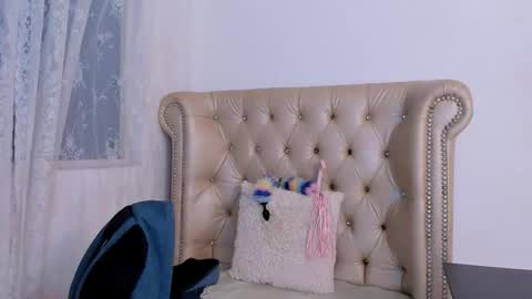 Snapshot of alexafoxy18 chatting on 09.16.25 ALEXA online show from 09.16.25