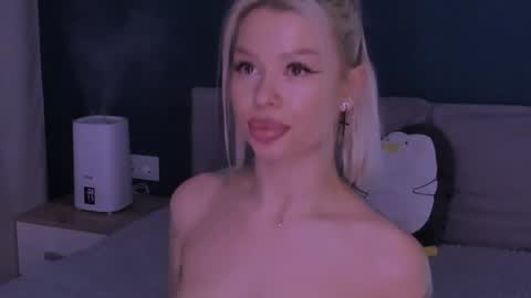 Alexa Mason online show from 01.27.25