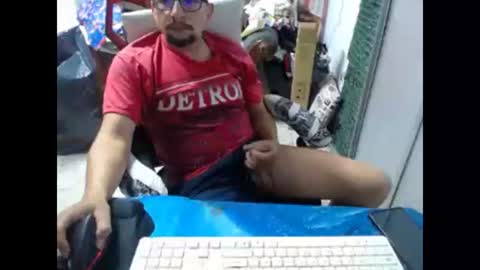 Snapshot of alexamdergal chatting on 01.28.25 Alexamdergal online show from 01.28.25