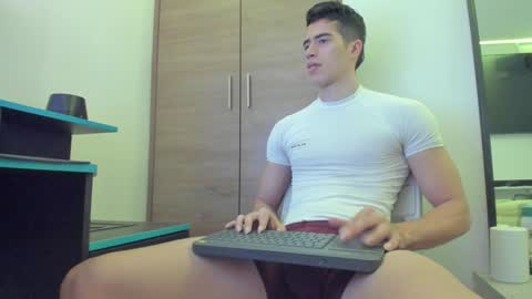 alexander__lips online show from 01.31.25