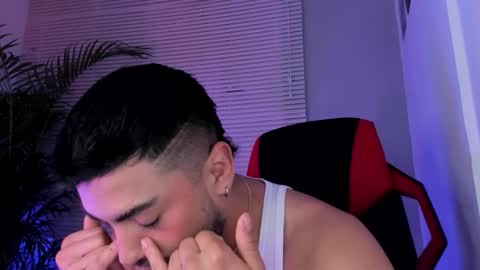 Snapshot of alexander_diiaz chatting on 09.12.25 Alexander Diaz online show from 09.12.25