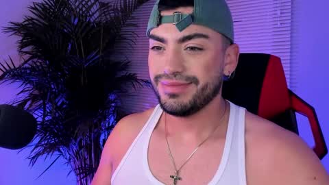 Snapshot of alexander_diiaz chatting on 09.14.25 Alexander Diaz online show from 09.14.25