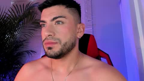 Snapshot of alexander_diiaz chatting on 09.25.25 Alexander Diaz online show from 09.25.25