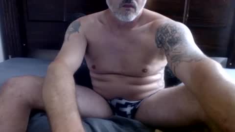 Snapshot of alexanderbloo chatting on 09.17.25 Sean online show from 09.17.25