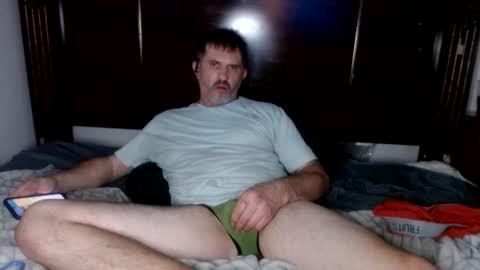 Snapshot of alexanderbloo chatting on 12.19.25 Sean online show from 12.19.25