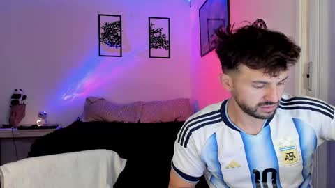 Snapshot of alexanderjaz chatting on 09.29.25 Alexander Jaz online show from 09.29.25