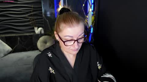 Alexandra online show from 12.06.24