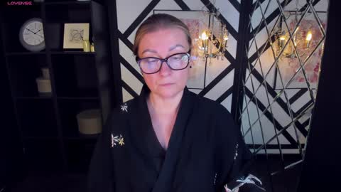 Alexandra online show from 02.09.25