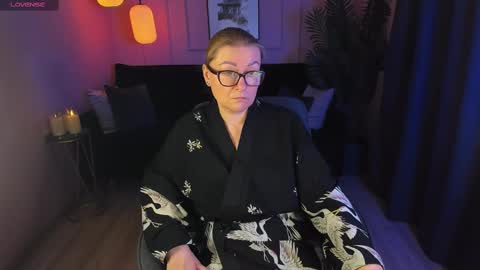 Alexandra online show from 02.15.25