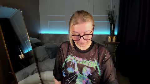 Alexandra online show from 02.19.25