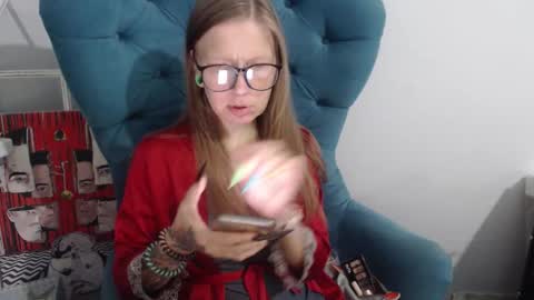 Alexandra online show from 09.25.25