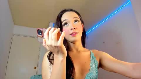 Snapshot of alexandre_chuad chatting on 01.17.26 Alexa online show from 01.17.26