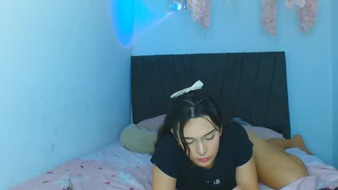 Snapshot of alexandre_chuad chatting on 04.09.26 Alexa online show from 04.09.26