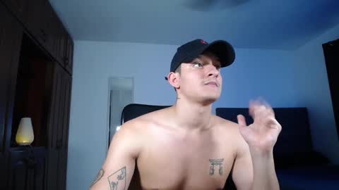 Snapshot of alexandrolovee2 chatting on 03.15.26 alexandrolovee2 online show from 03.15.26