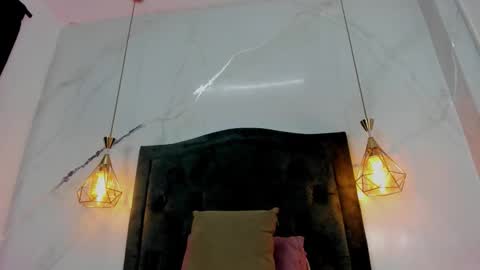    online show from 11.18.25