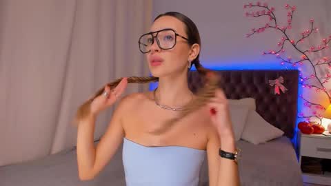 AlexaWilds online show from 10.26.25