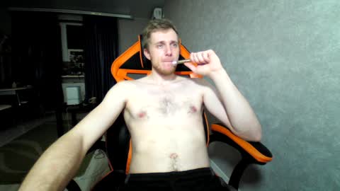 Snapshot of alexfox2018 chatting on 02.06.25 Alex online show from 02.06.25