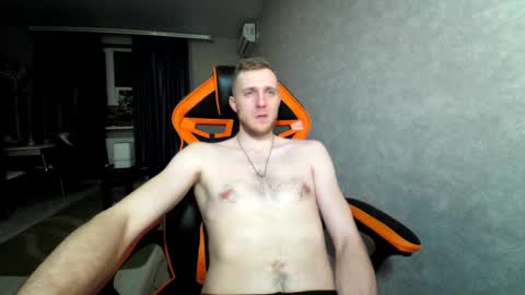 Snapshot of alexfox2018 chatting on 02.22.25 Alex online show from 02.22.25