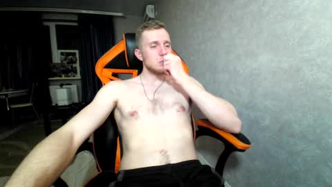 Snapshot of alexfox2018 chatting on 03.06.25 Alex online show from 03.06.25