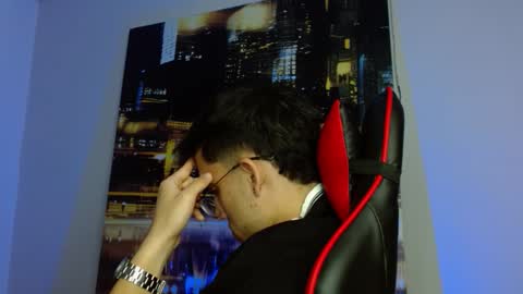 Snapshot of alexgiraldo__ chatting on 03.19.26 alexgiraldo__ online show from 03.19.26