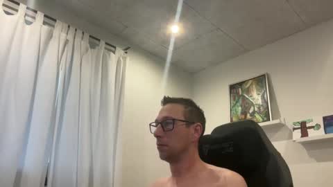 Snapshot of alexhunter4u chatting on 01.14.25 alexhunter4u online show from 01.14.25