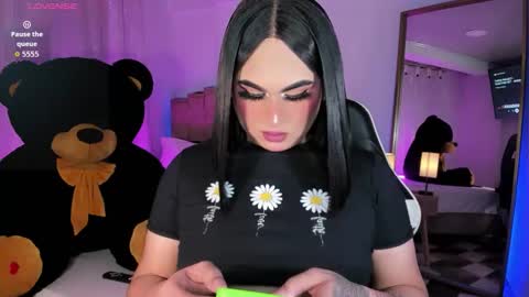  alexia mattel  online show from 11.25.25