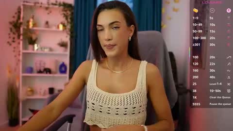 Snapshot of alexis_luv_ chatting on 11.01.25 Alexis online show from 11.01.25