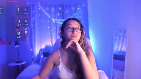 Snapshot of alexis_scott__ chatting on 06.25.26 alexis_scott__ online show from 06.25.26