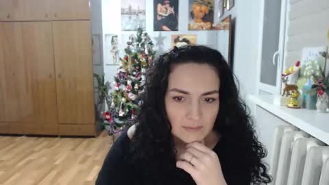 Snapshot of alexismillers chatting on 01.06.26 AlexisMillers online show from 01.06.26