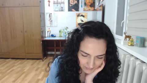 Snapshot of alexismillers chatting on 02.09.26 AlexisMillers online show from 02.09.26