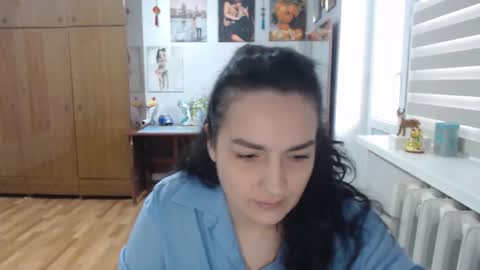 Snapshot of alexismillers chatting on 02.18.26 AlexisMillers online show from 02.18.26