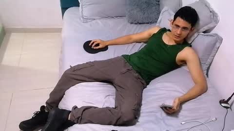 Snapshot of alexispaez457062 chatting on 10.25.25 Alexis online show from 10.25.25