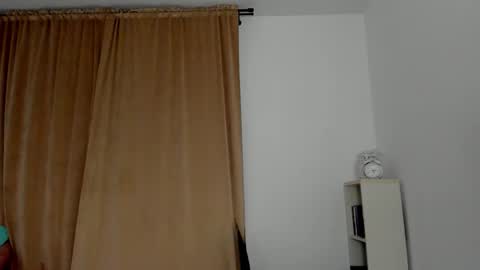 Snapshot of alexisyourdream chatting on 01.15.26 Alex online show from 01.15.26