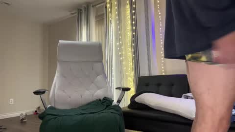 Alex Mann online show from 10.31.25