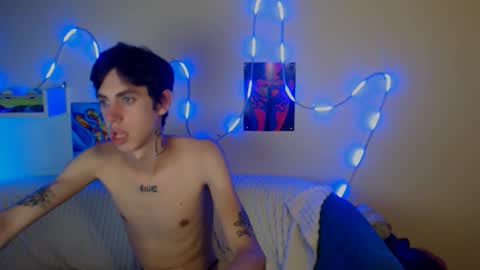 Snapshot of alexnaughty14 chatting on 10.06.25 alexnaughty14 online show from 10.06.25